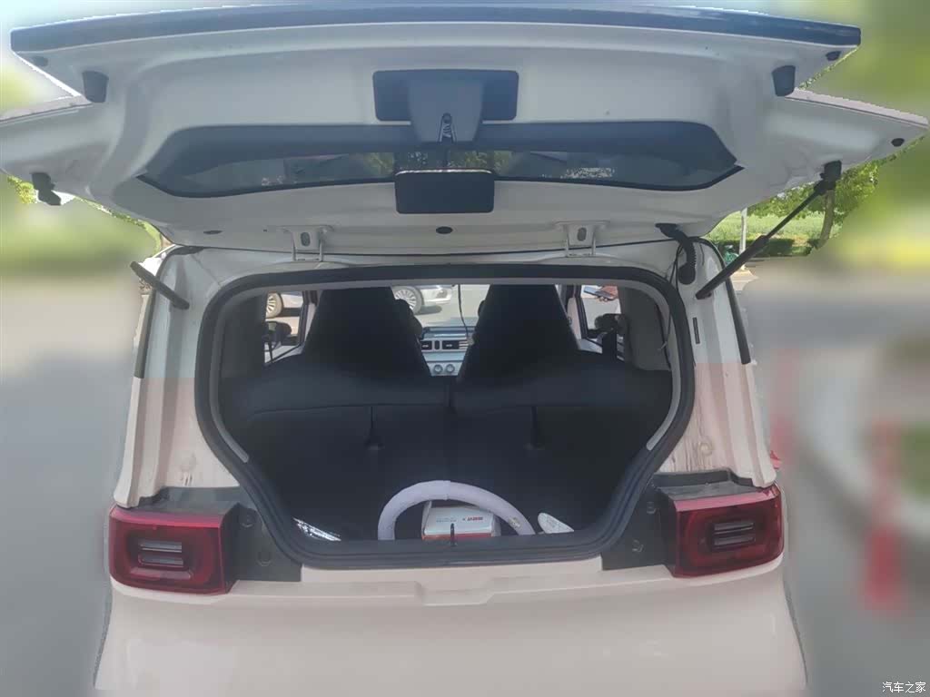 Wuling MINIEV, 2022 10