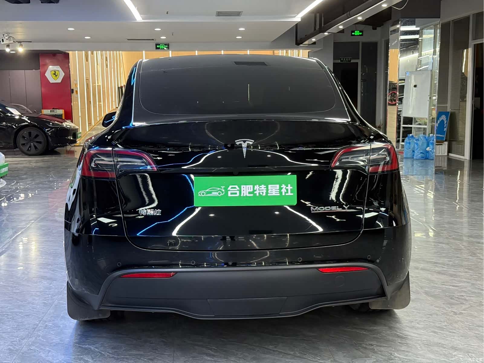 Tesla Model Y, 2022 11
