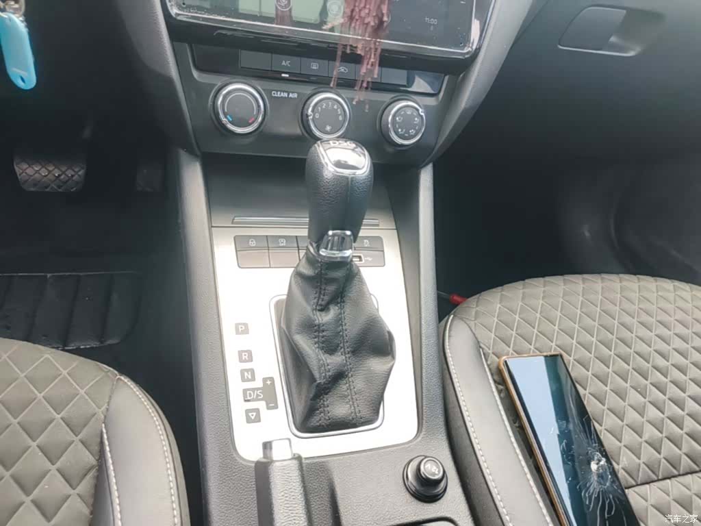 Skoda Octavia, 2019 14