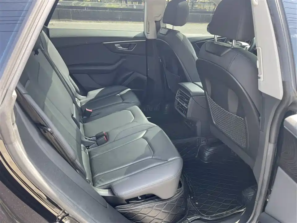 Audi Q8 Audi Q8