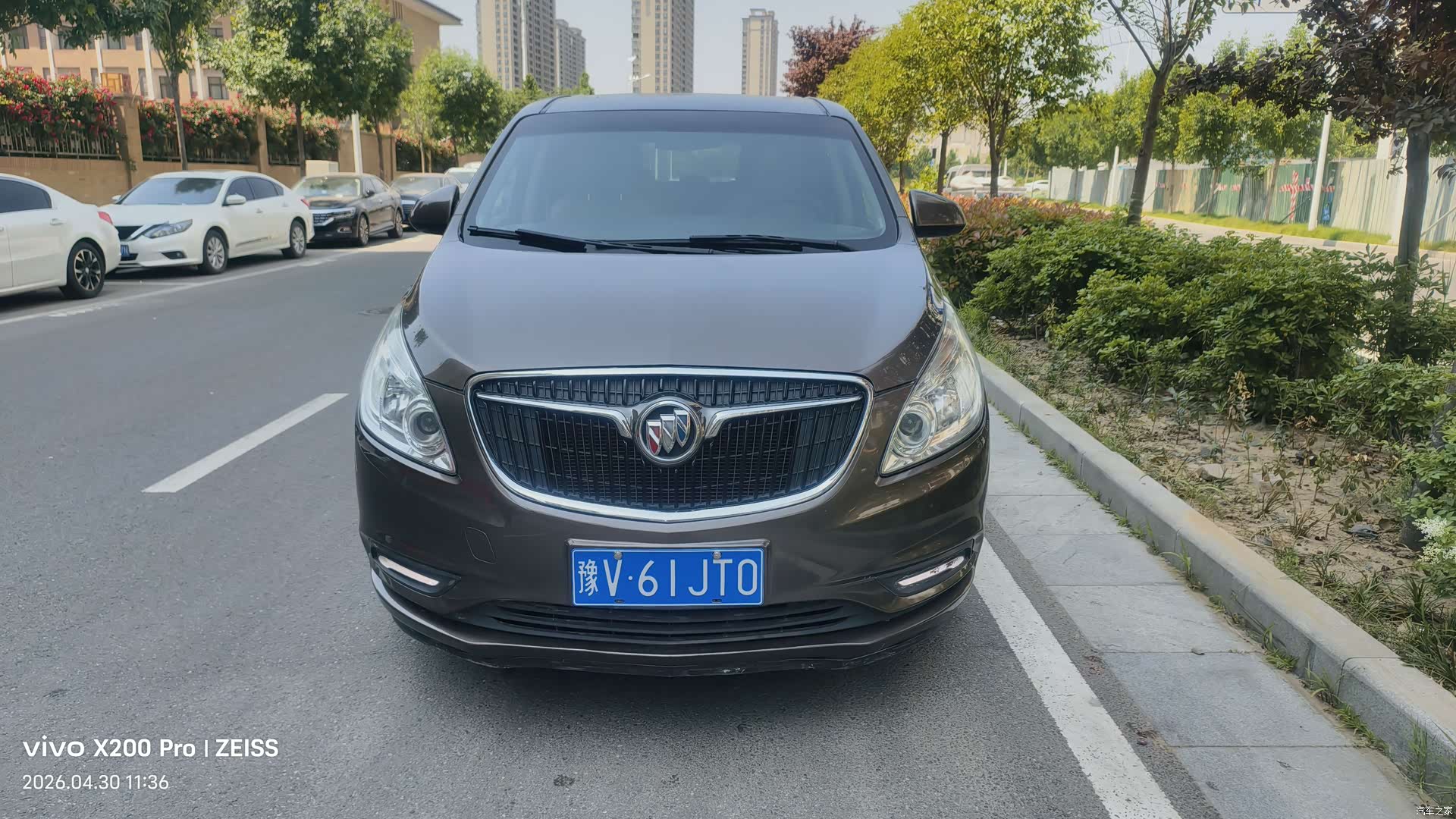 Buick GL8, 2017 1