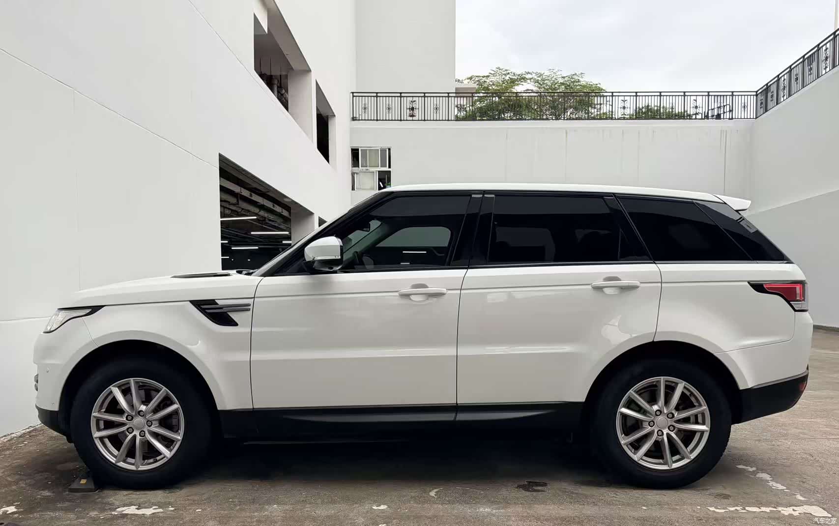 Land Rover Range Rover, 2018 12