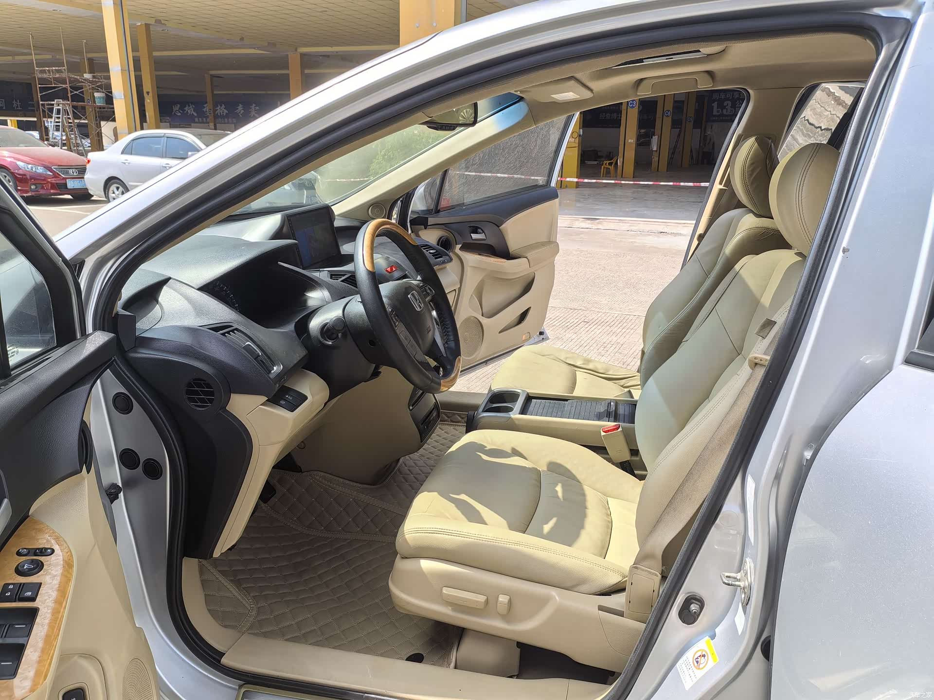 Honda Odyssey, 2012 11