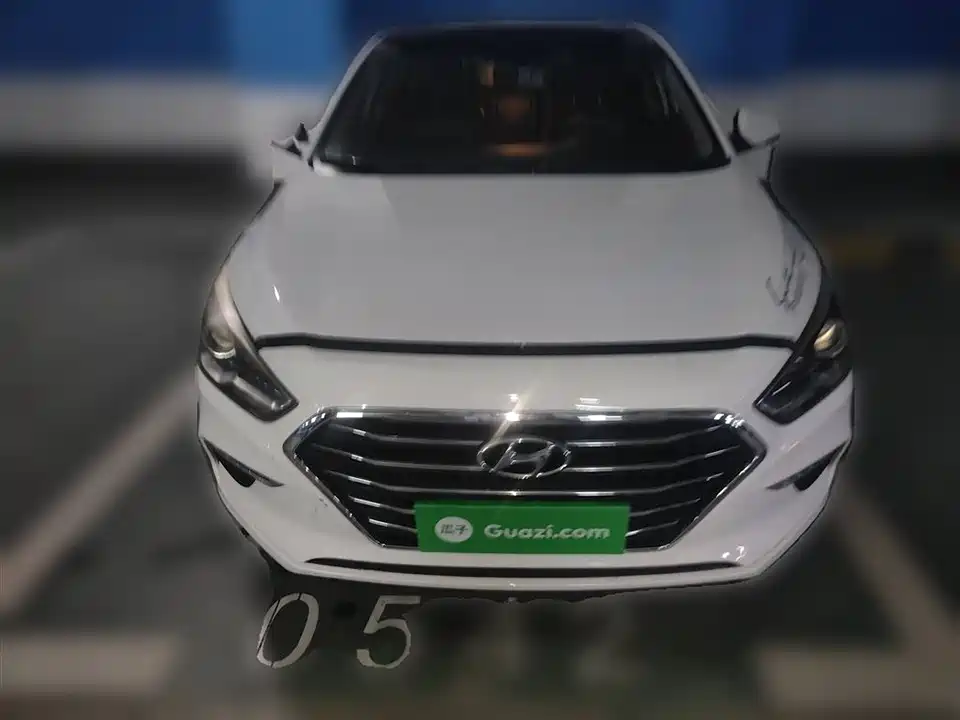 Hyundai Name picture