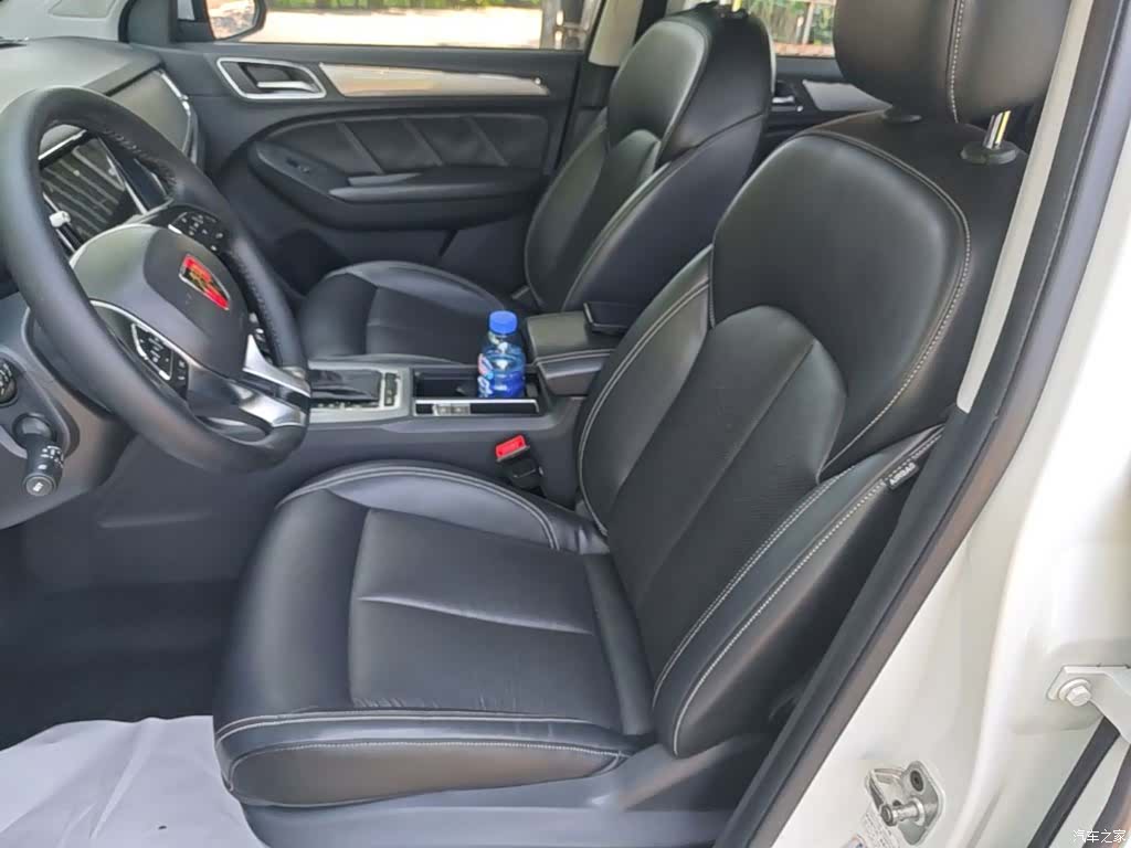 Roewe RX5, 2016 15