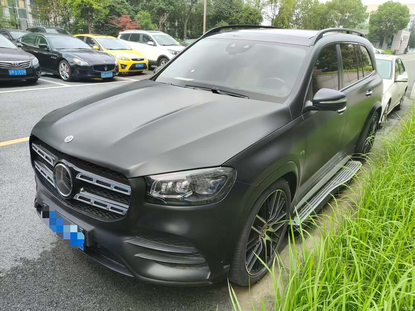 Mercedes-Benz GLS, 2024 1