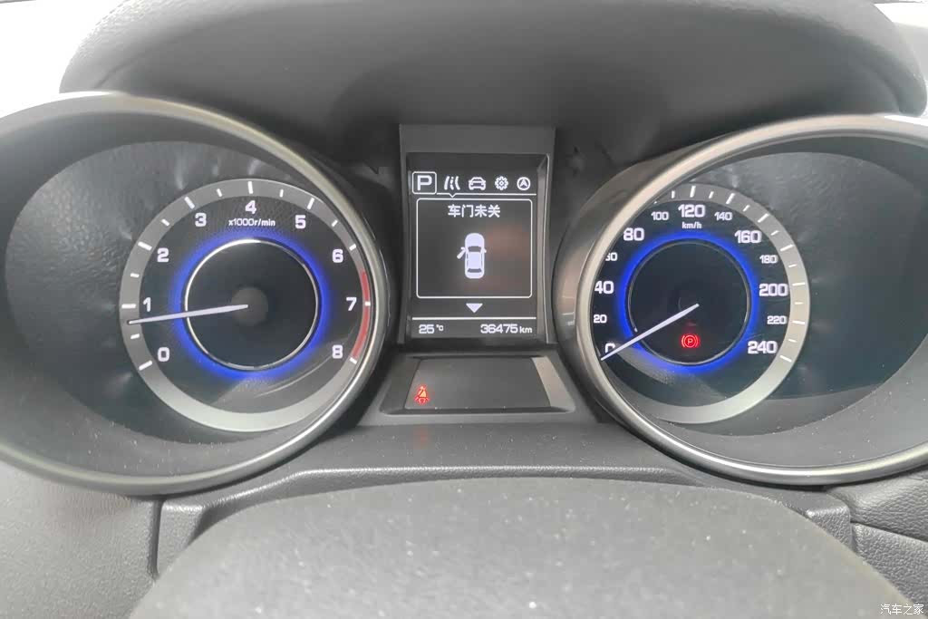 Changan CS35, 2018 14