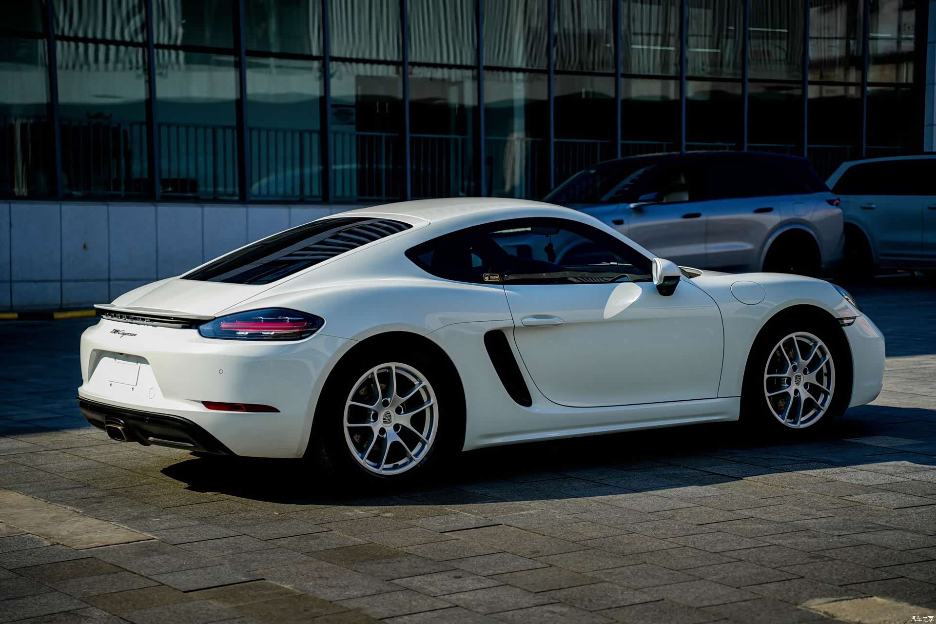 Porsche Cayman, 2018 18