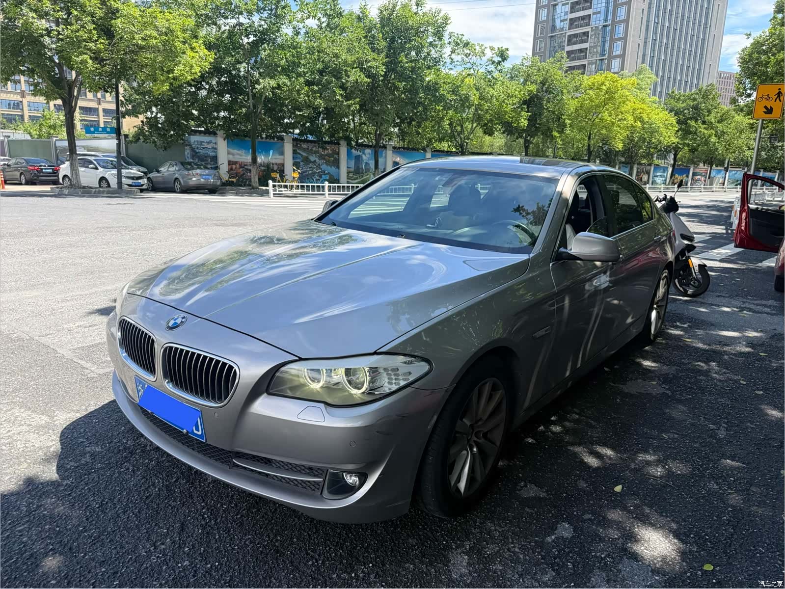 BMW 5 Series, 2012 1