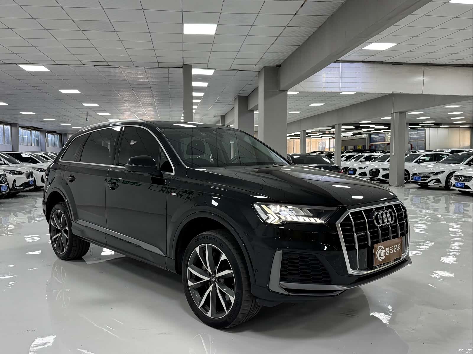 Audi Q7, 2024 3