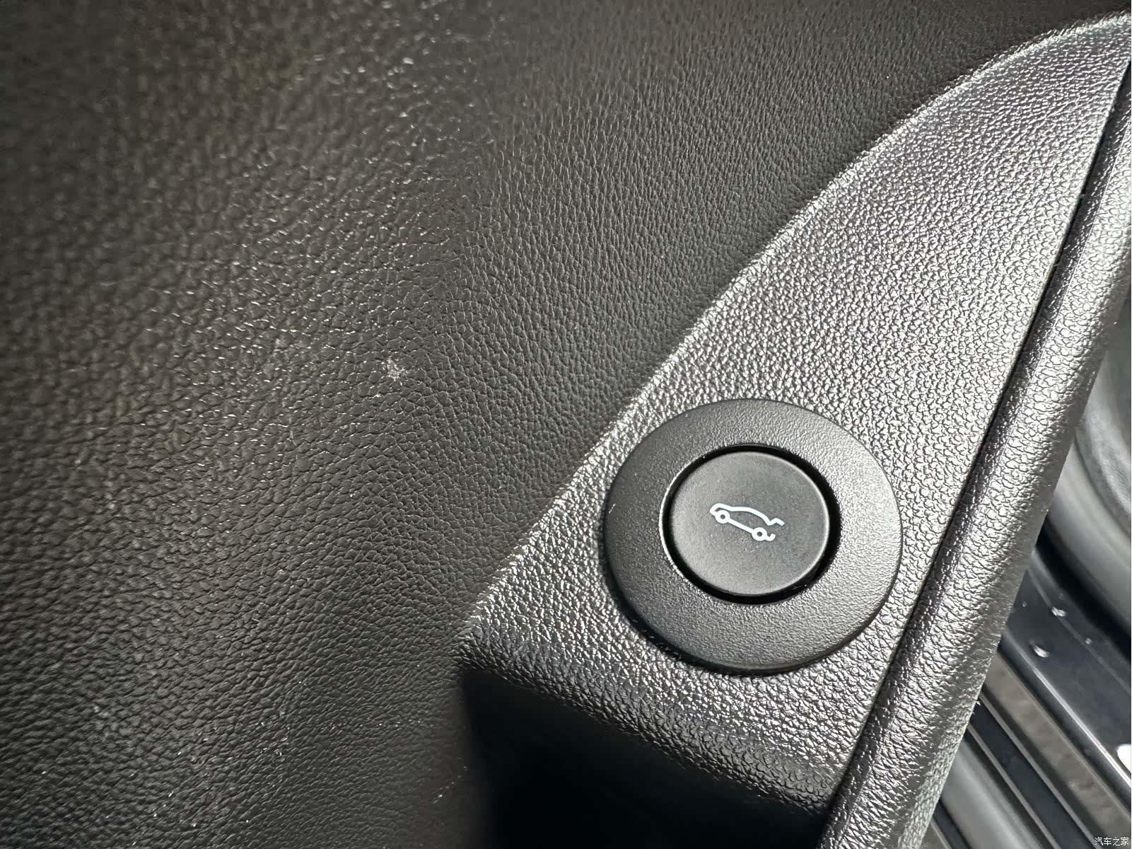 Buick LaCrosse, 2019 10