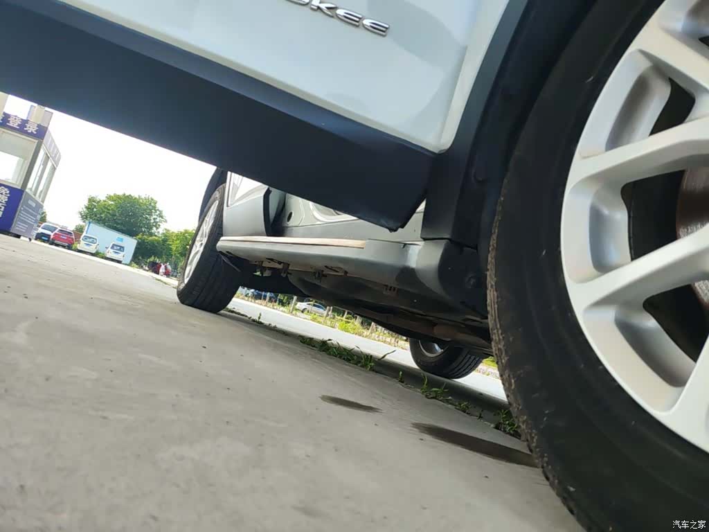 Jeep Cherokee, 2017 21