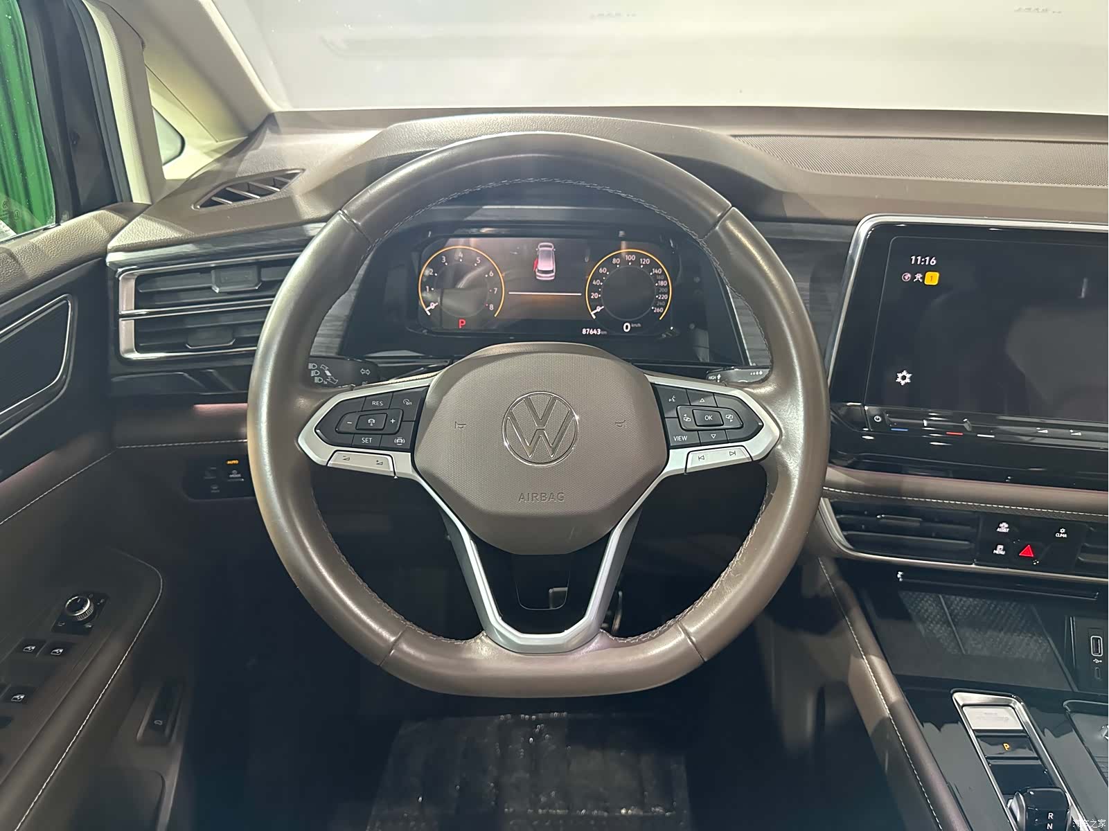 Volkswagen Viloran, 2022 4