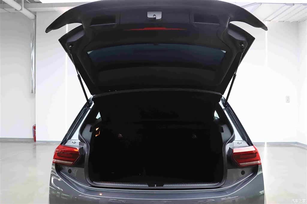 Volkswagen ID.3, 2023 26
