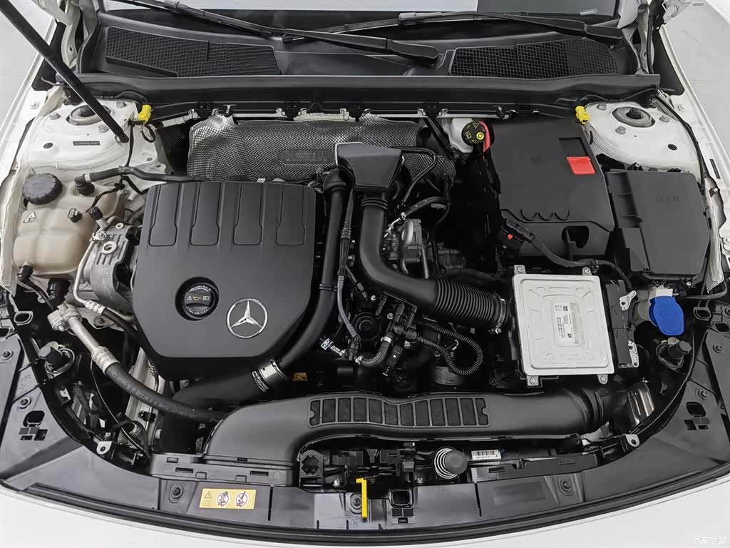 Mercedes-Benz A-Class, 2022 6