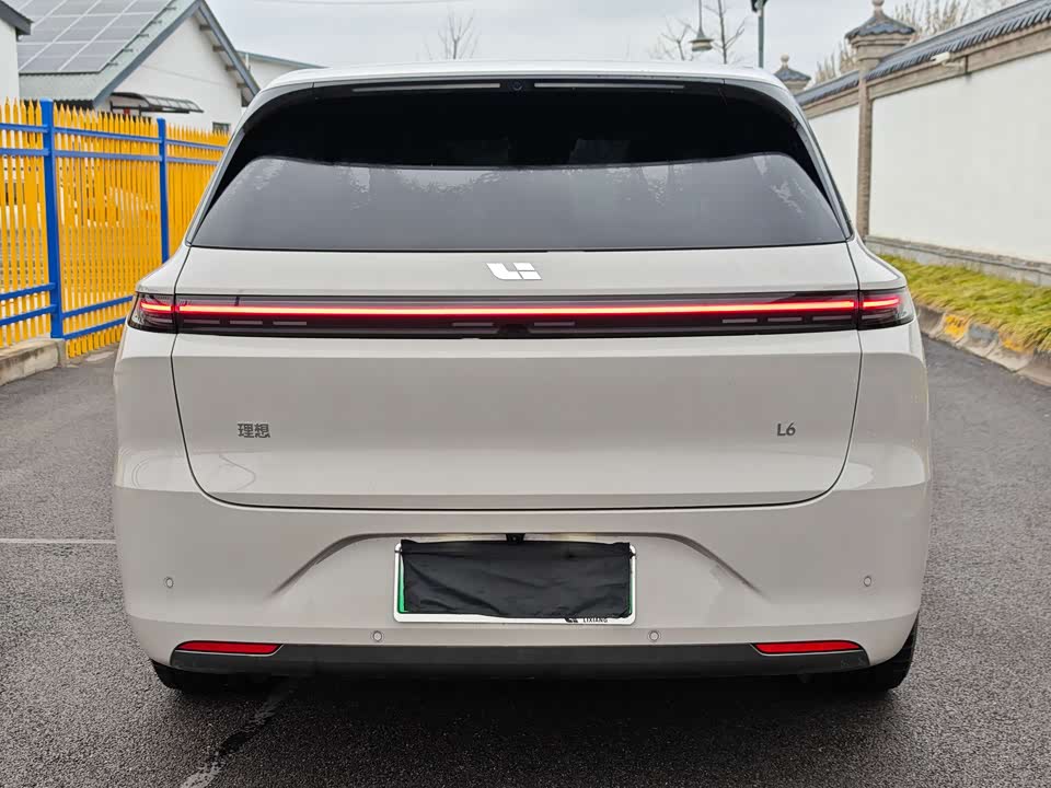 Li Auto Ideal L6