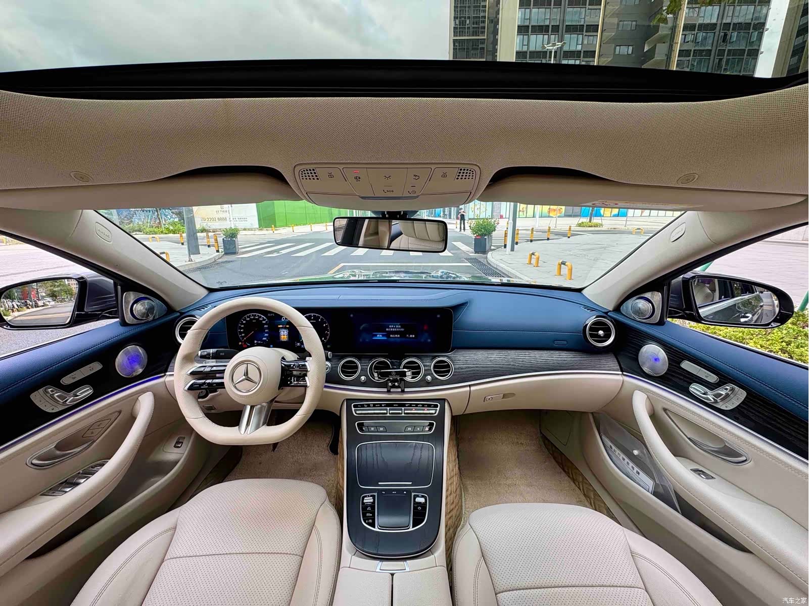 Mercedes-Benz E-Class, 2021 11