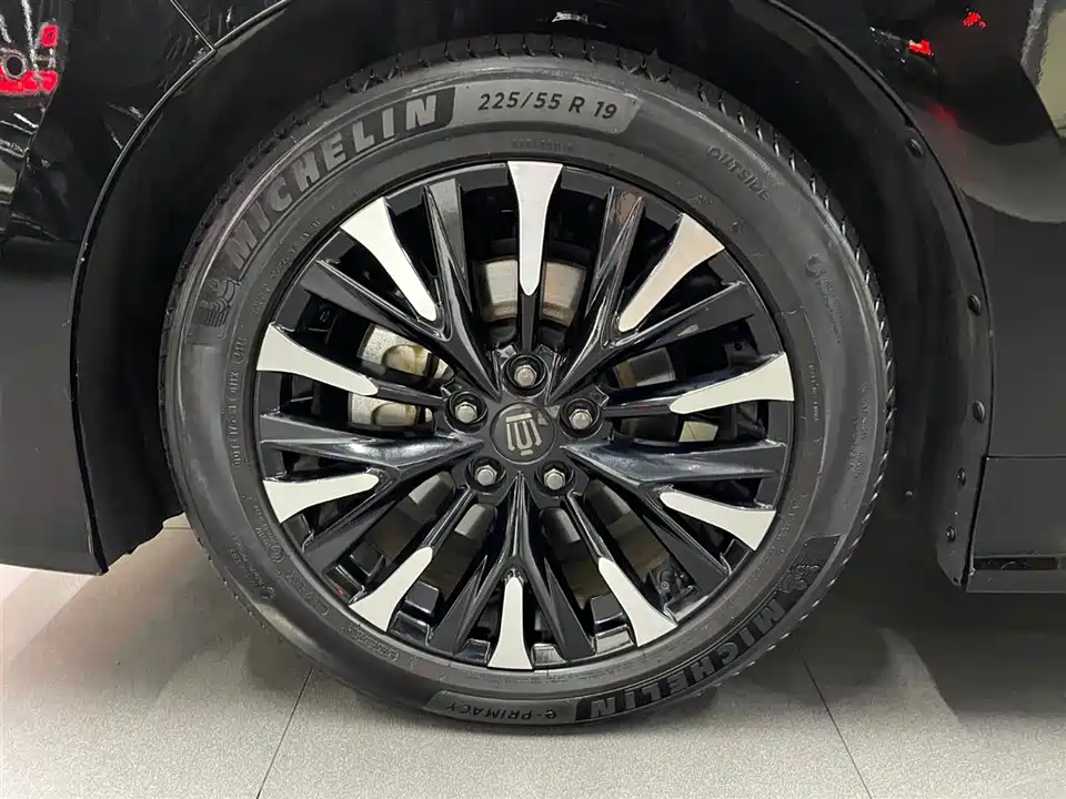 Toyota Wilfa