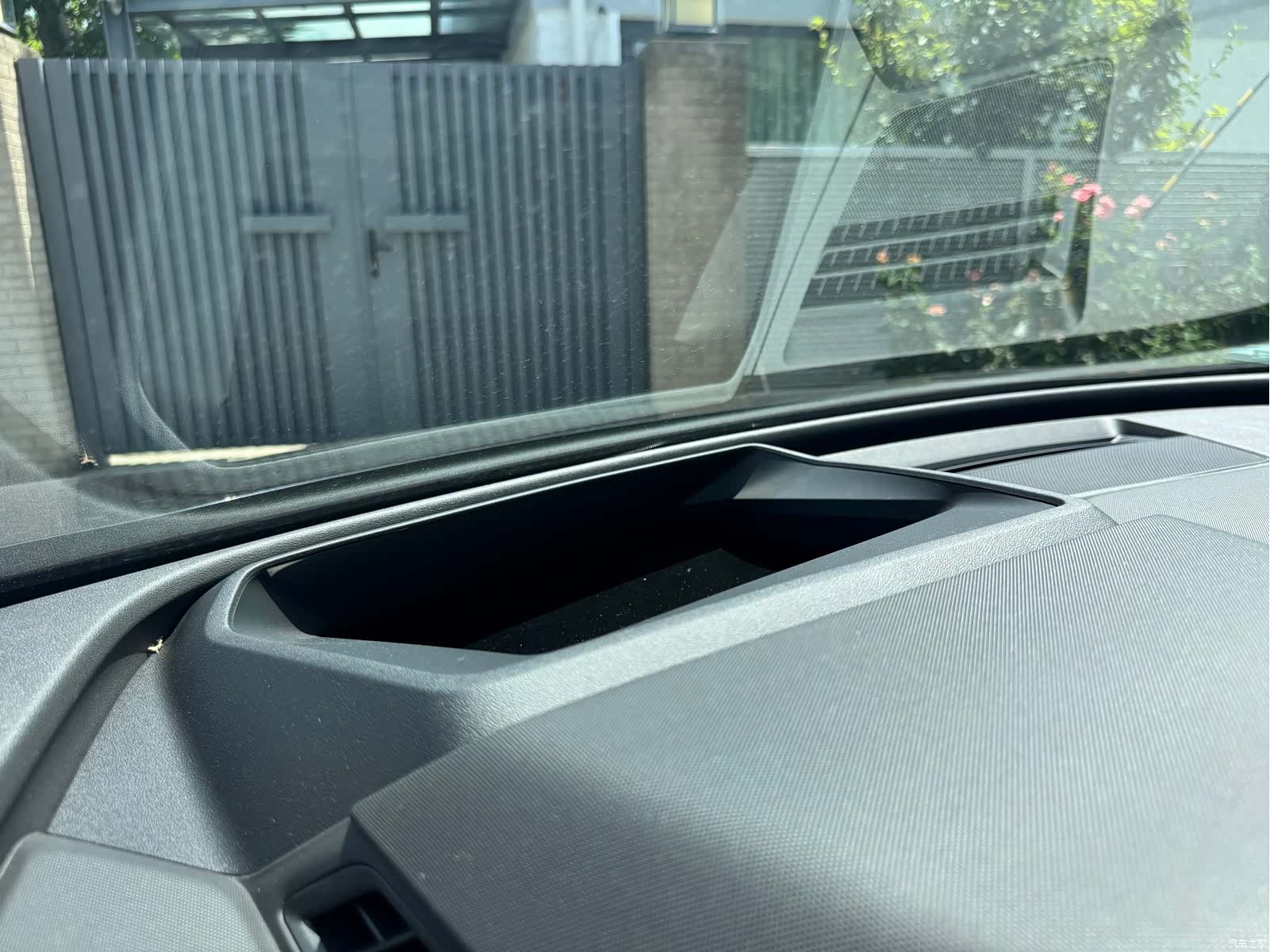 Audi Q5 e-tron, 2023 13