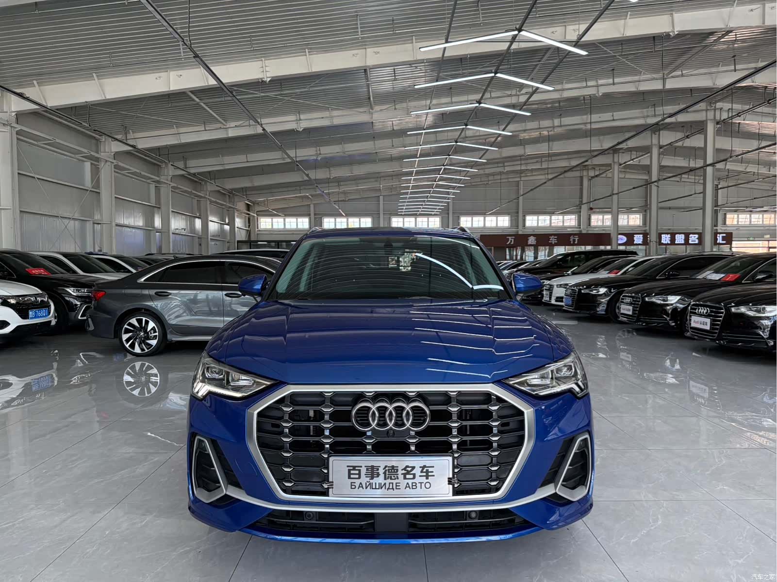 Audi Q3, 2022 2