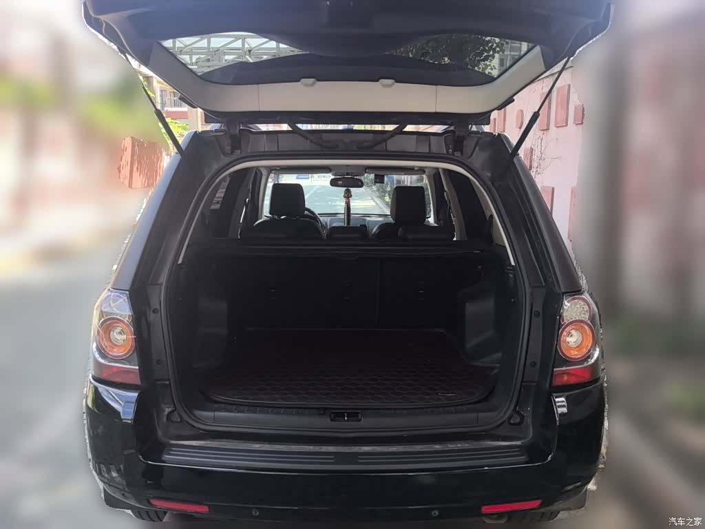Land Rover SD4, 2014 10