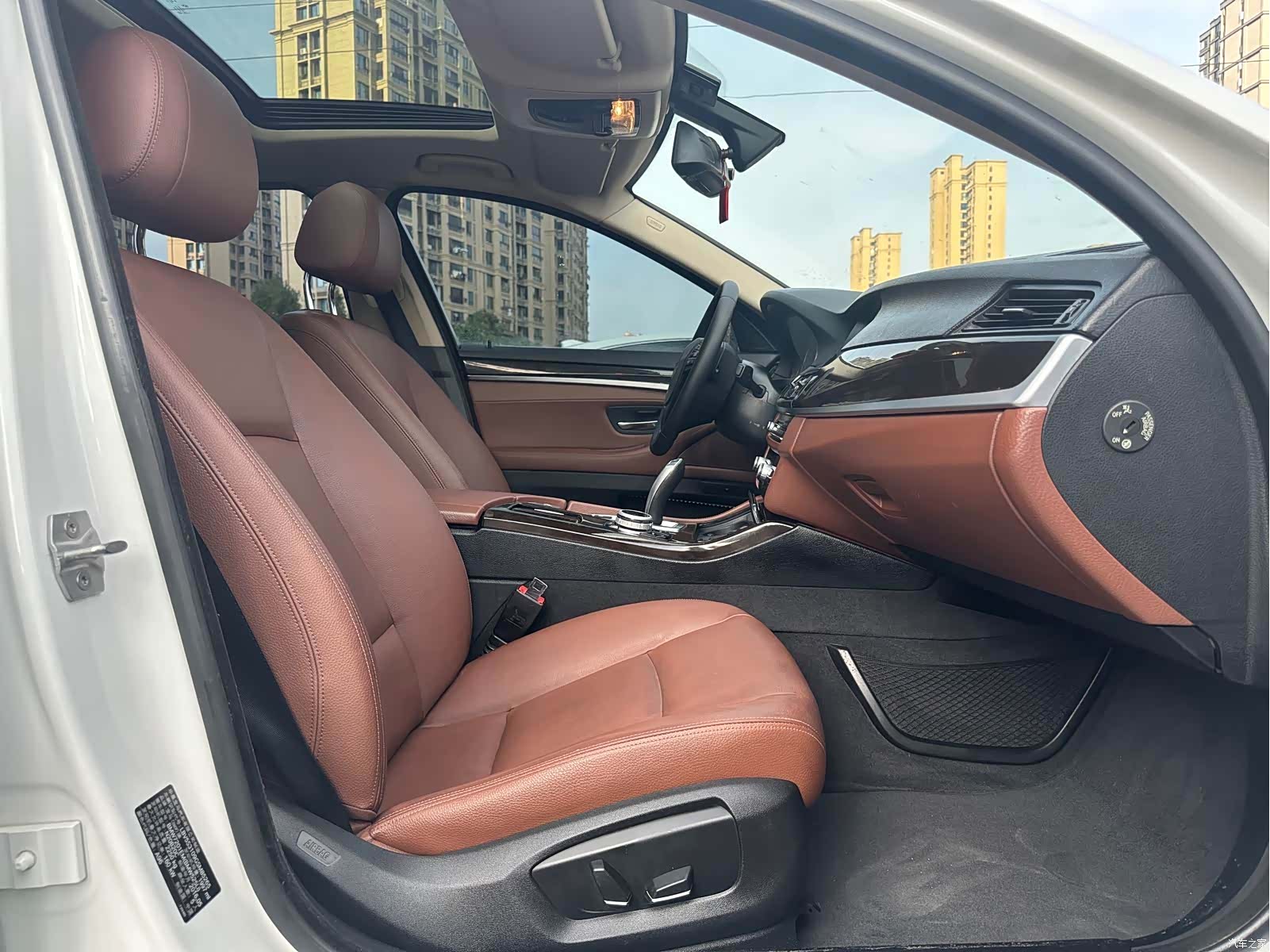 BMW 5 Series, 2016 10