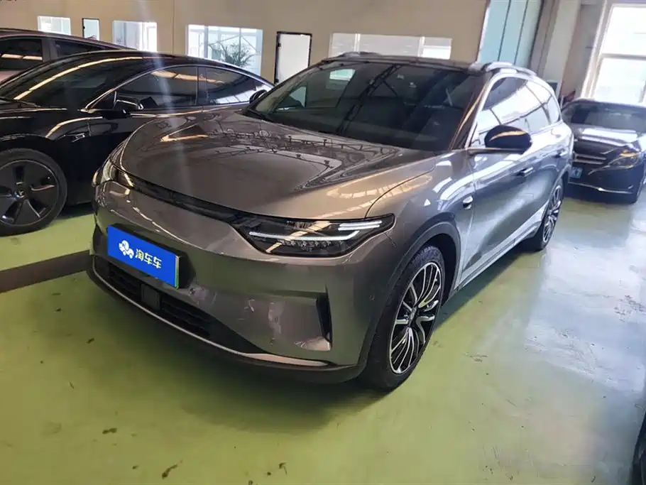 Leapmotor C11
