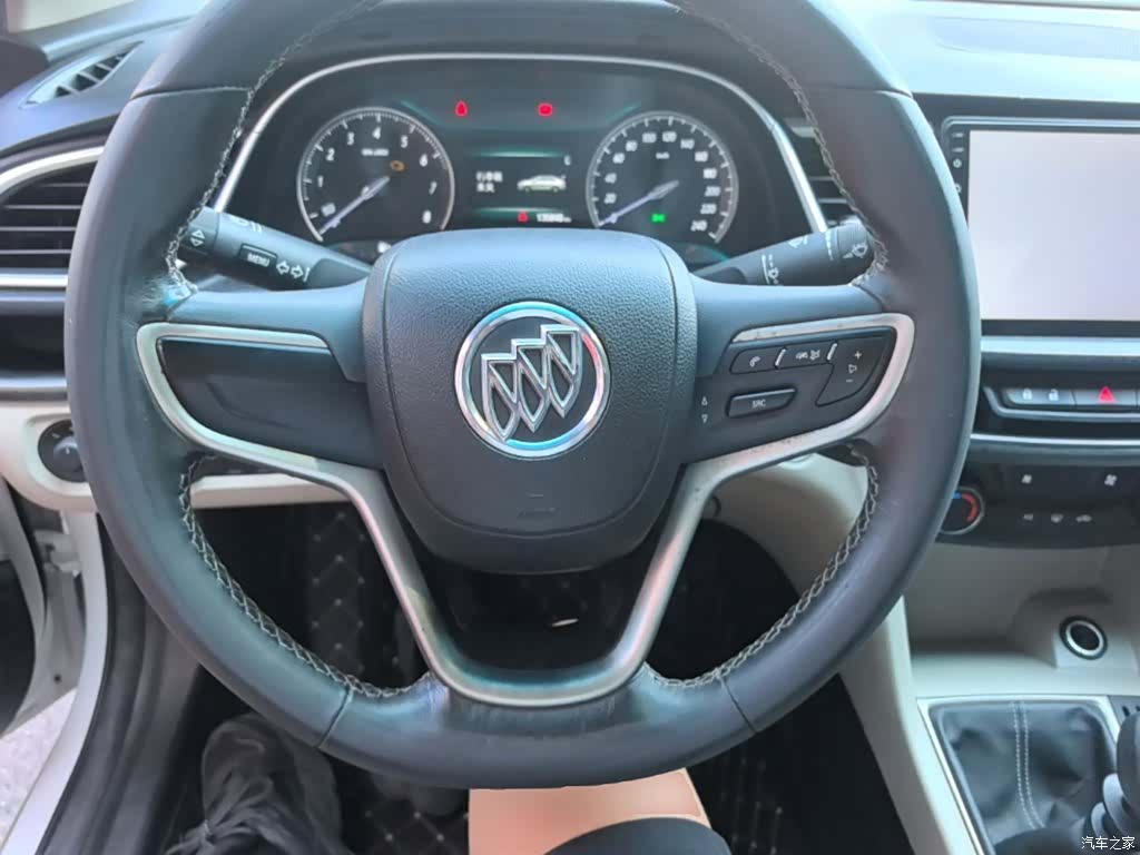 Buick V, 2018 11