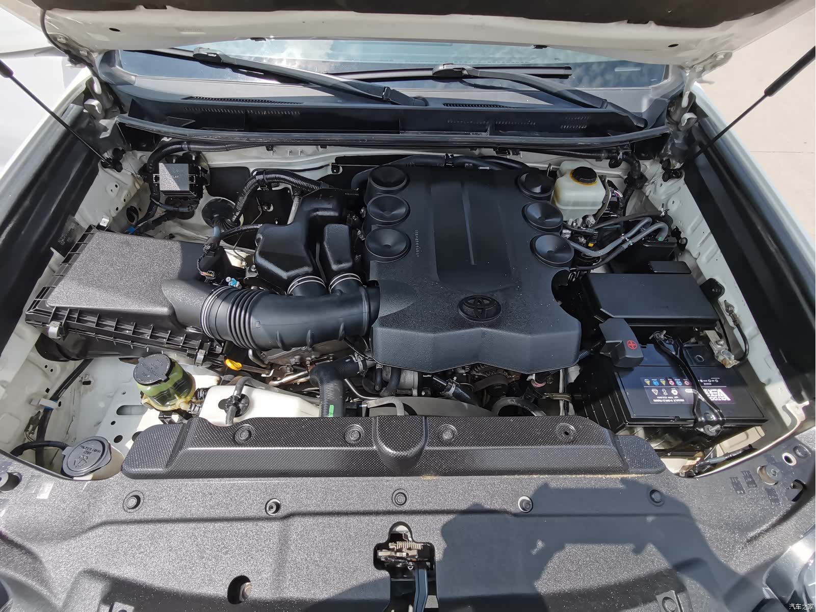 Toyota Prado, 2014 15