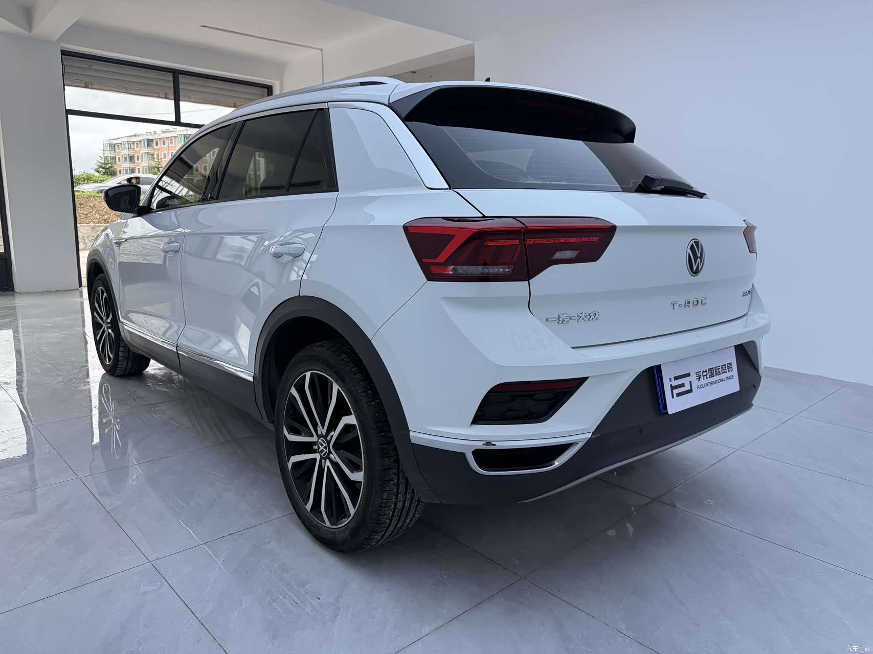 Volkswagen T-ROC, 2022 6