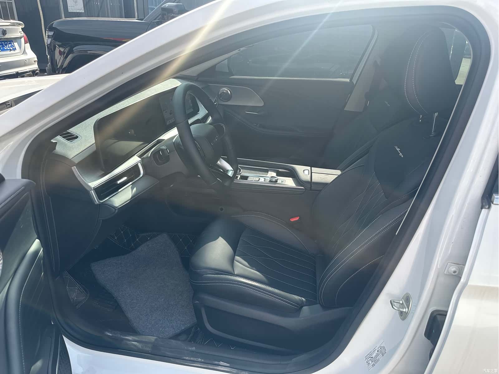 Chery Arrizo 8, 2024 4