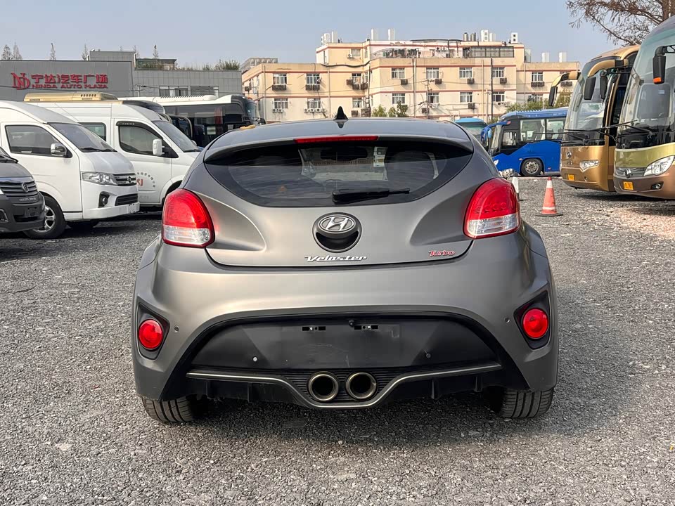Hyundai Veloster