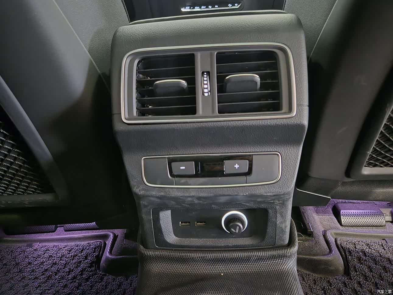 Audi Q5L, 2022 16