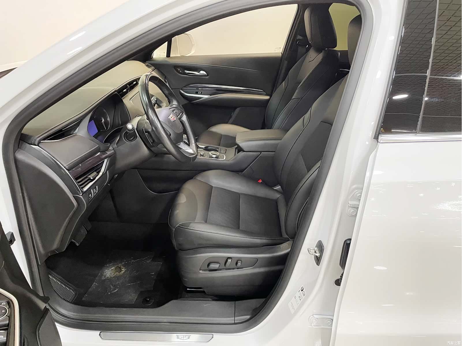 Cadillac XT4, 2020 15