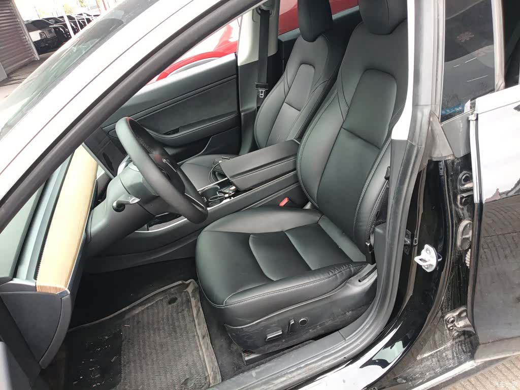 Tesla Model 3, 2020 11