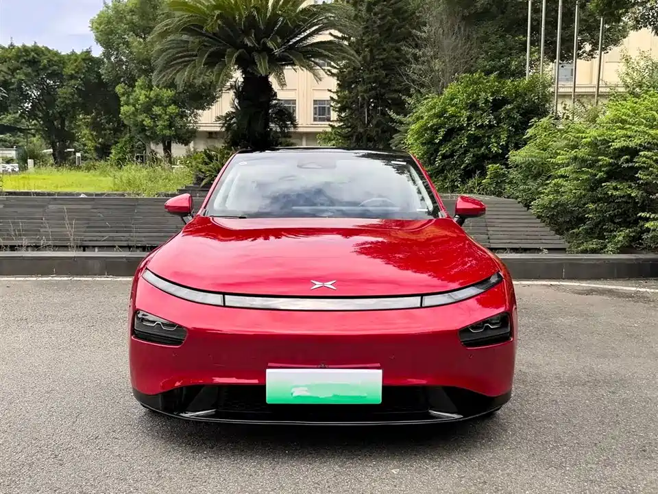 XPENG P7