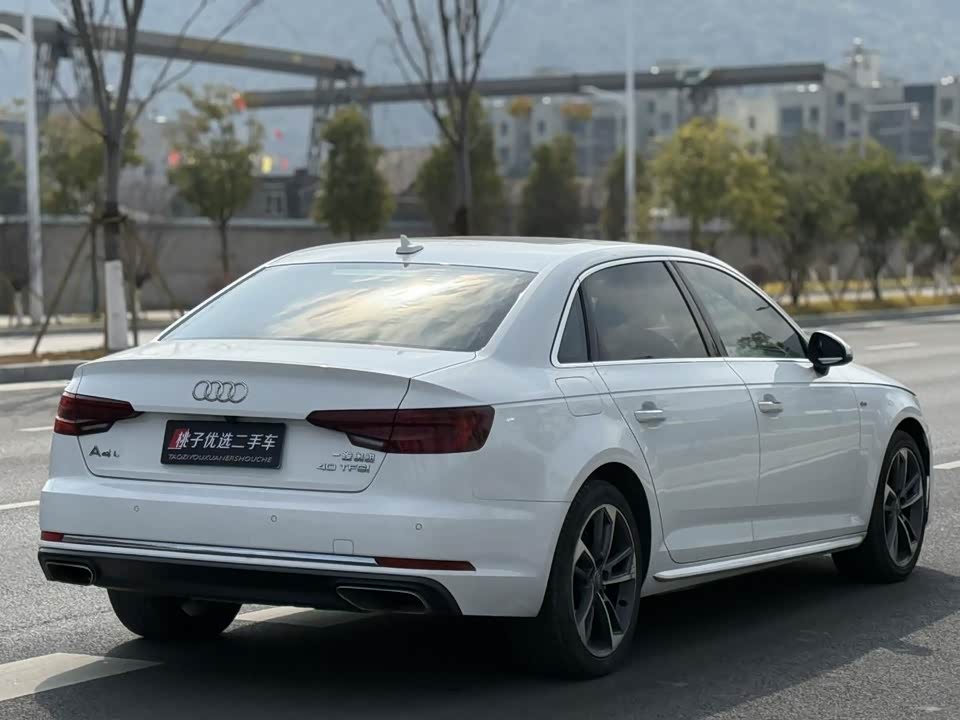 Audi A4L