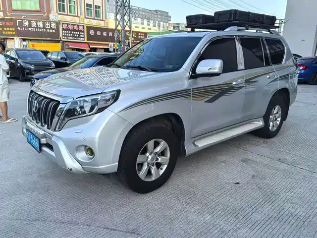 Toyota Prado 2015 — купить из Китая под заказ