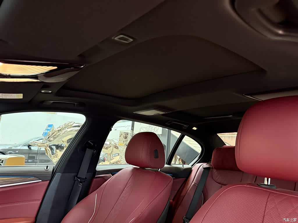 BMW 5 Series, 2022 16