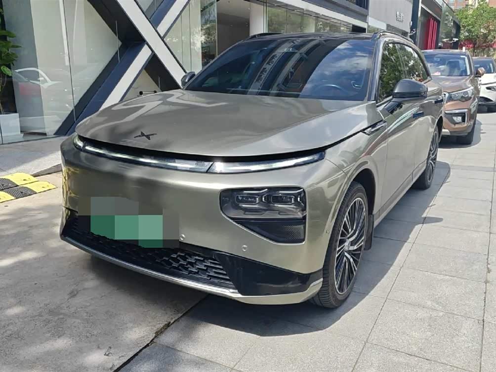 XPENG G9