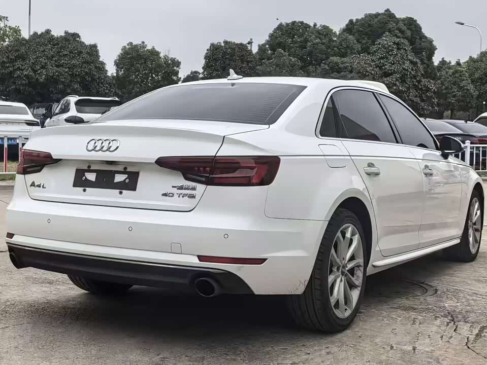 Audi A4L