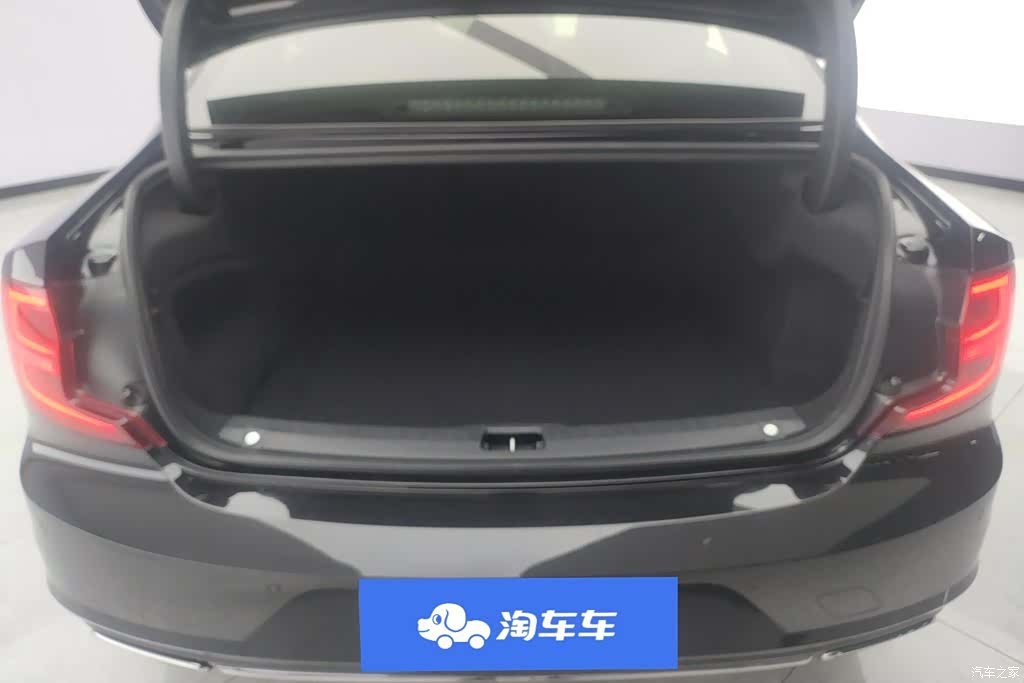 Volvo S90, 2019 4