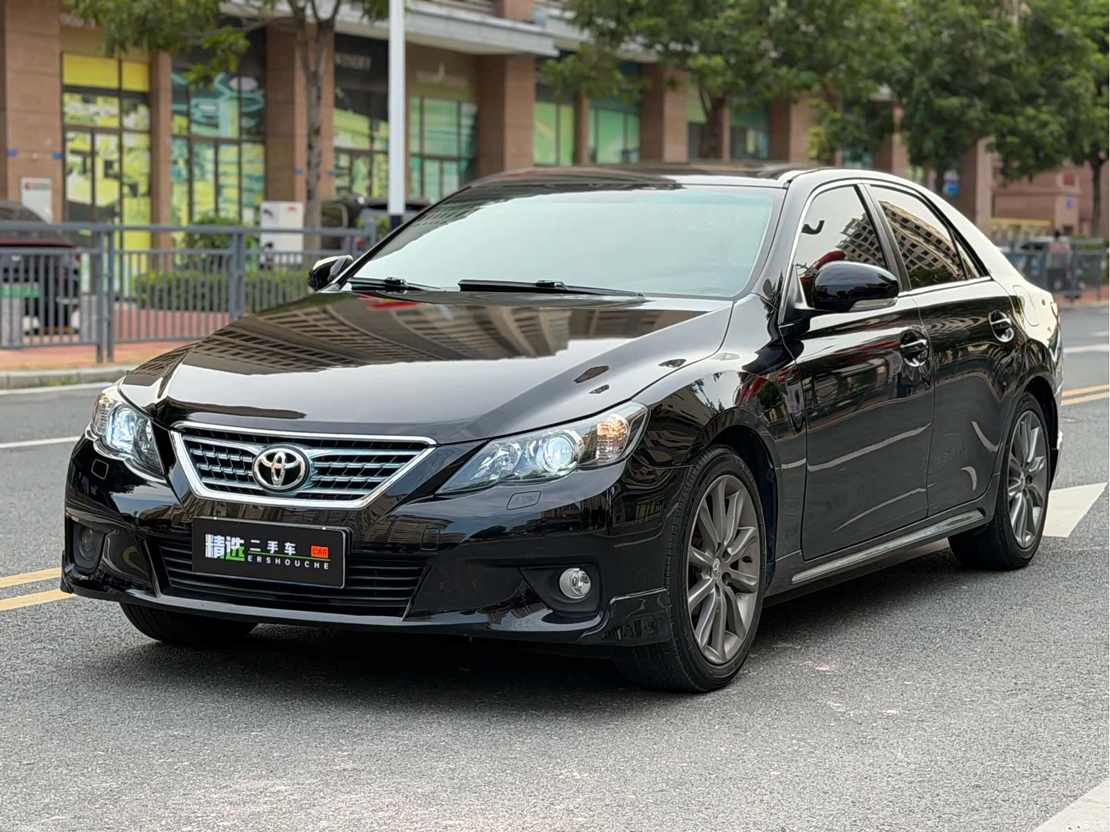 Toyota 2.5V