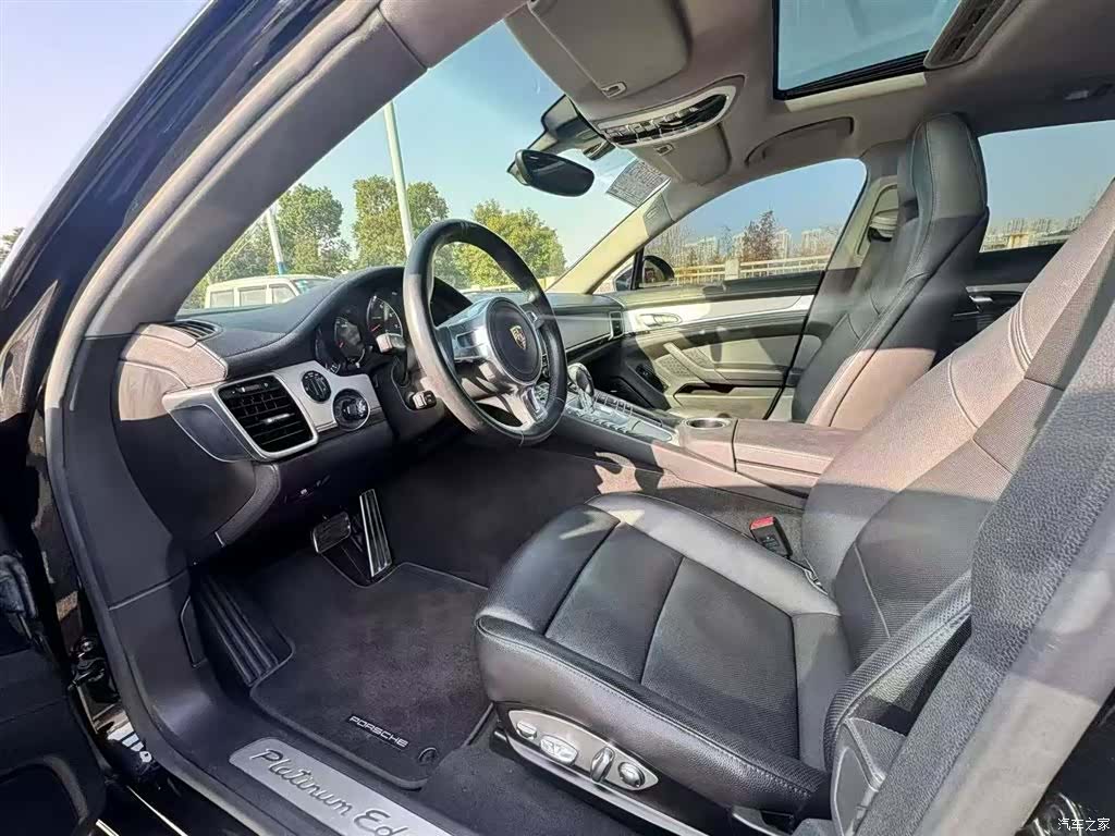 Porsche Panamera, 2013 4