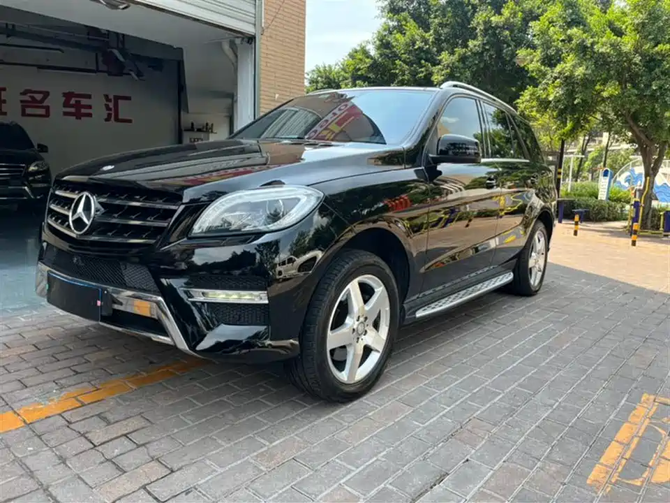 Mercedes-Benz M class