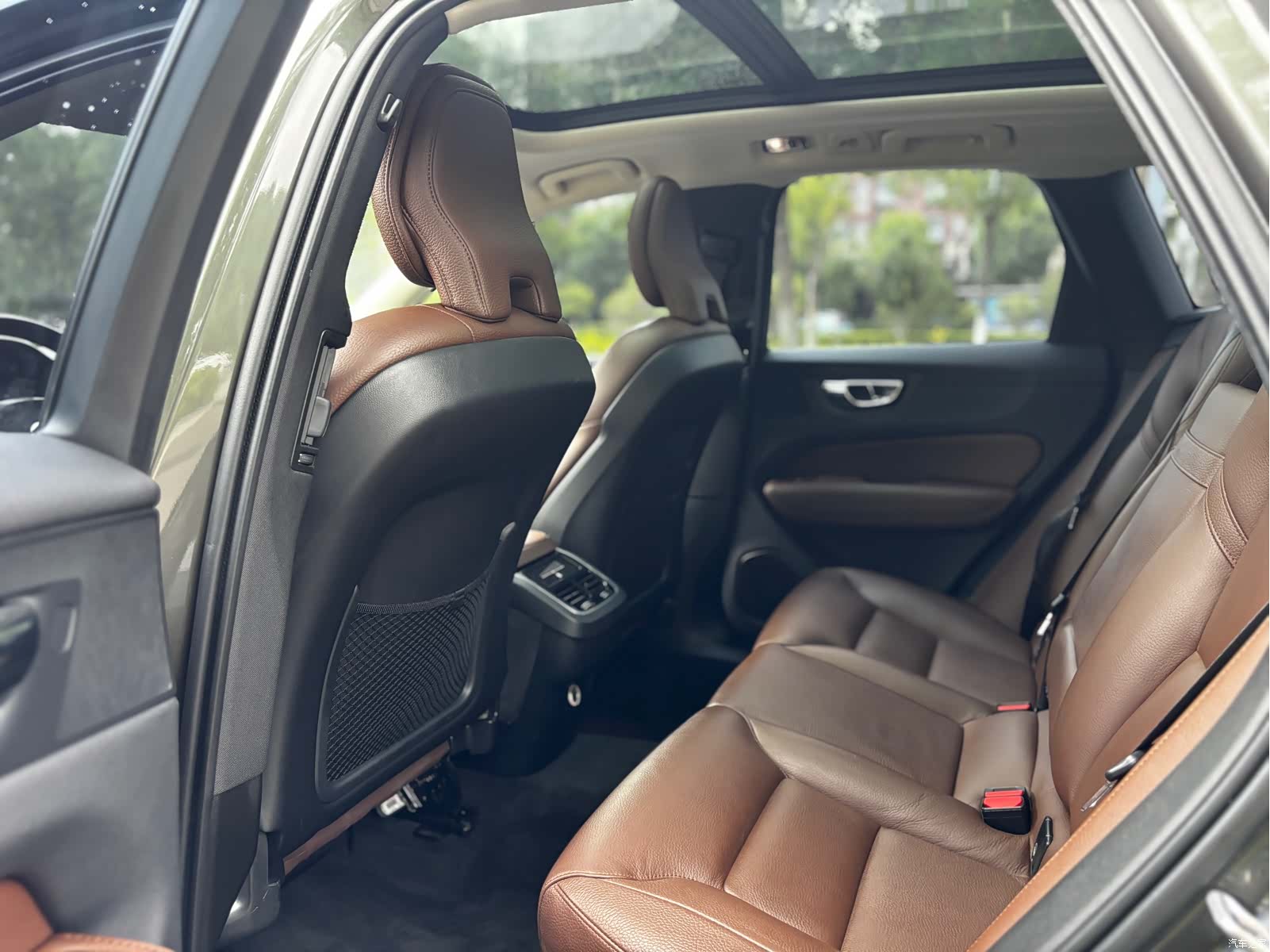 Volvo XC60, 2020 6