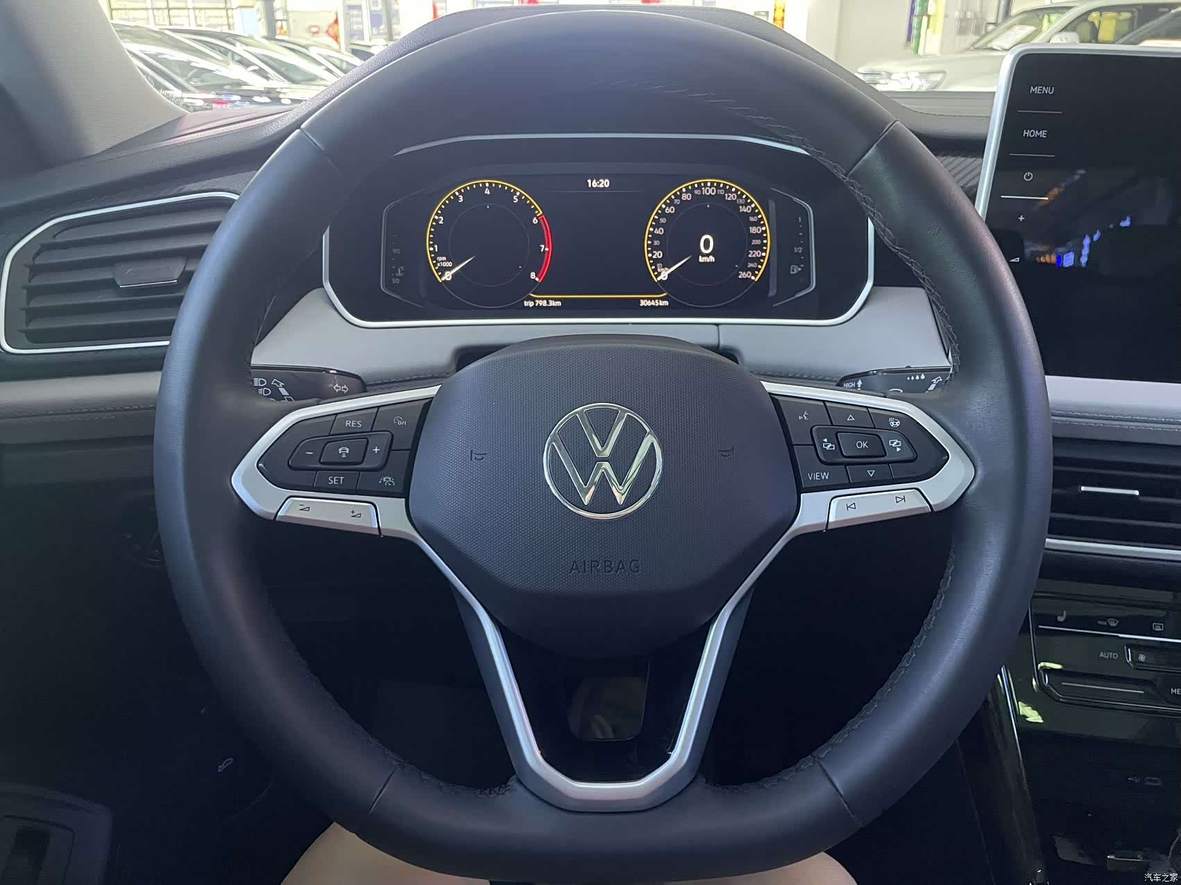 Volkswagen Tayron, 2023 13