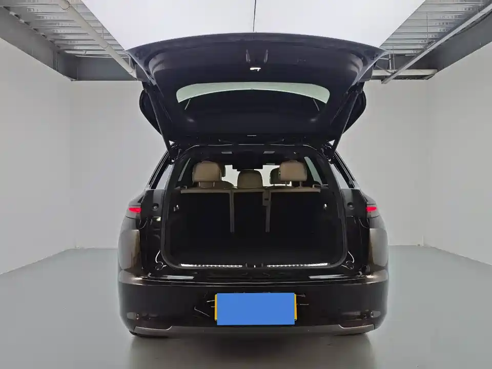 Li Auto Ideal L7