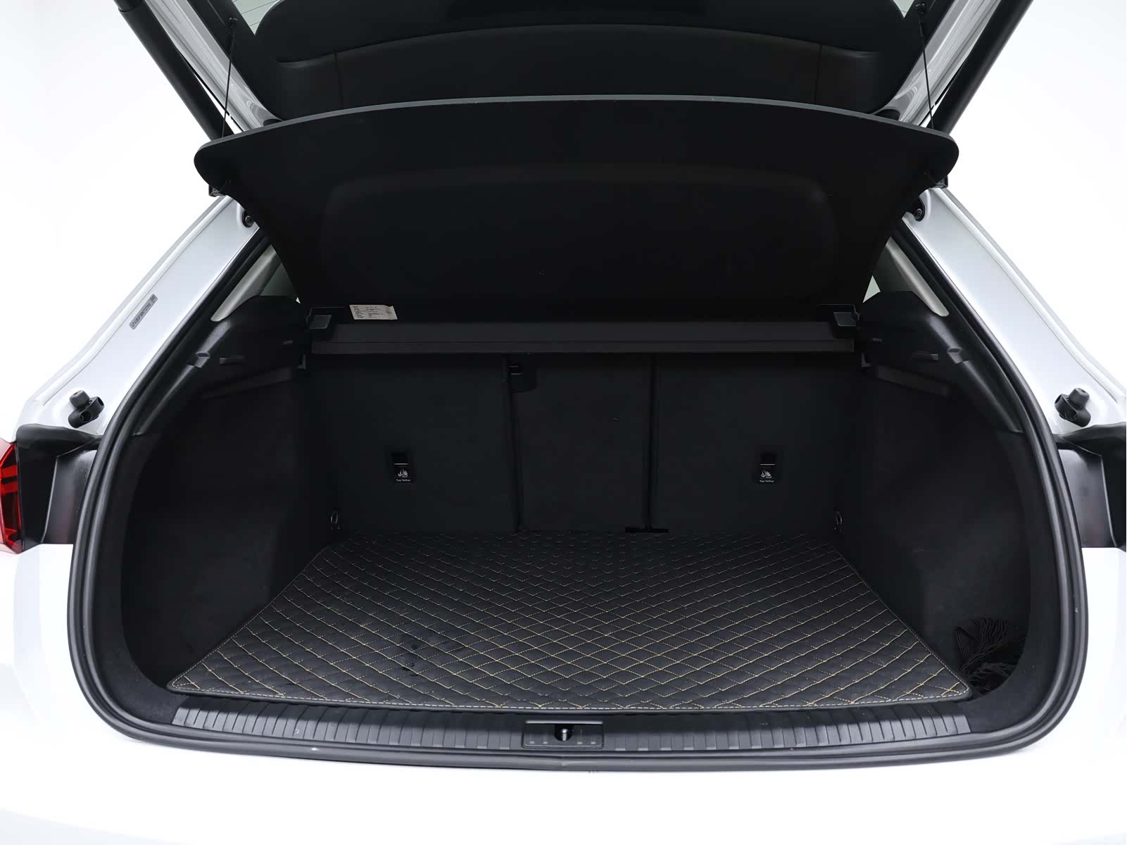 Audi Q3, 2022 7