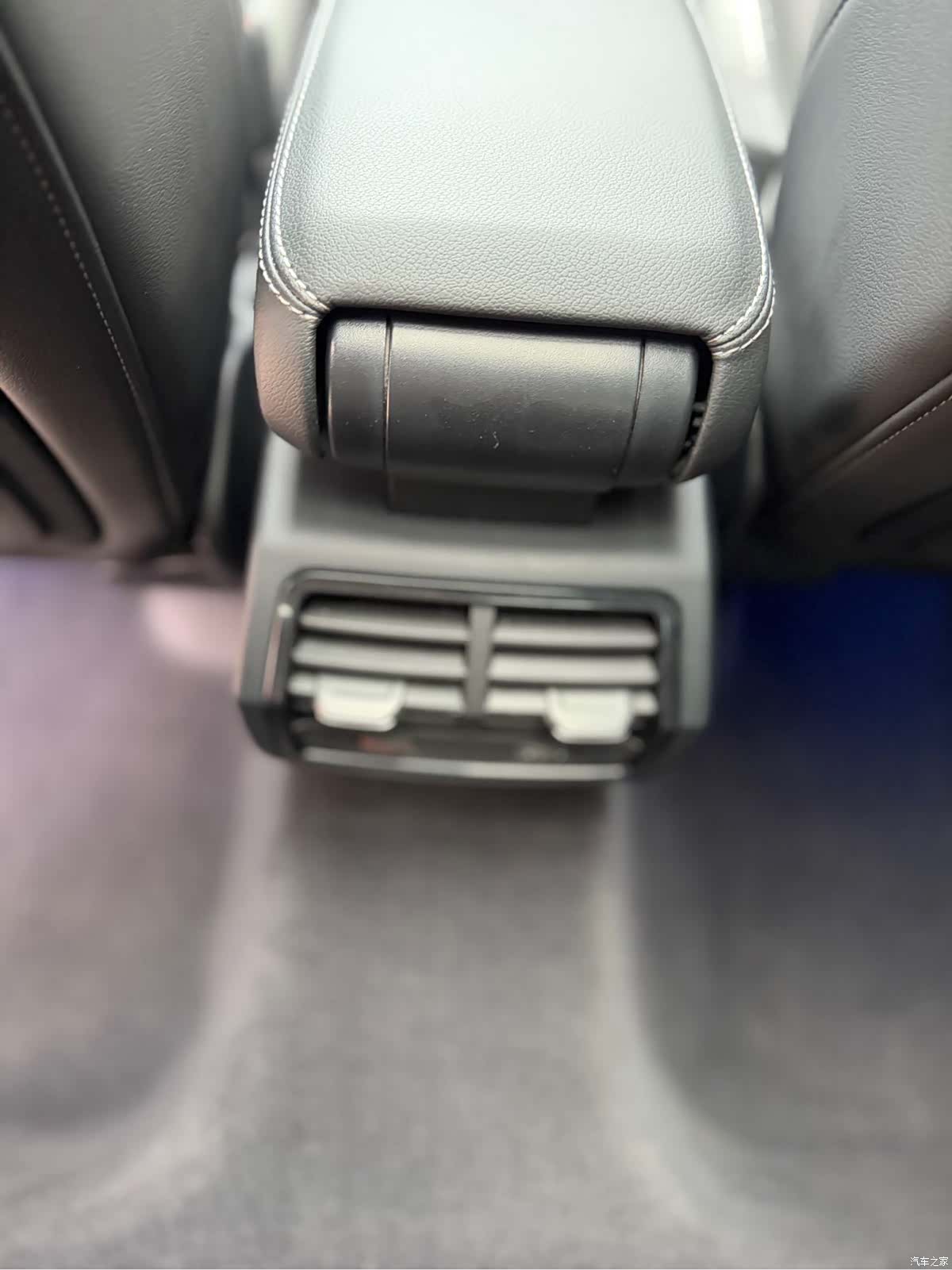 Audi Q3, 2021 16